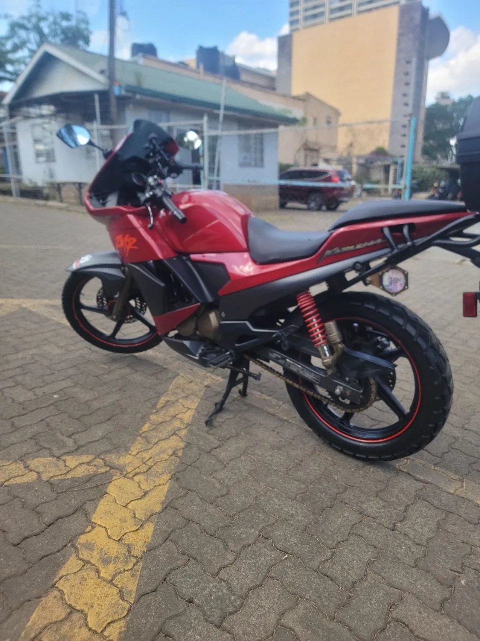 Hero Karizma ZMR — full repaint — photo 3